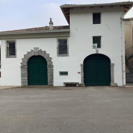 La Foresteria Di Villa Gorgo San Vito al Torre Eksteriør billede